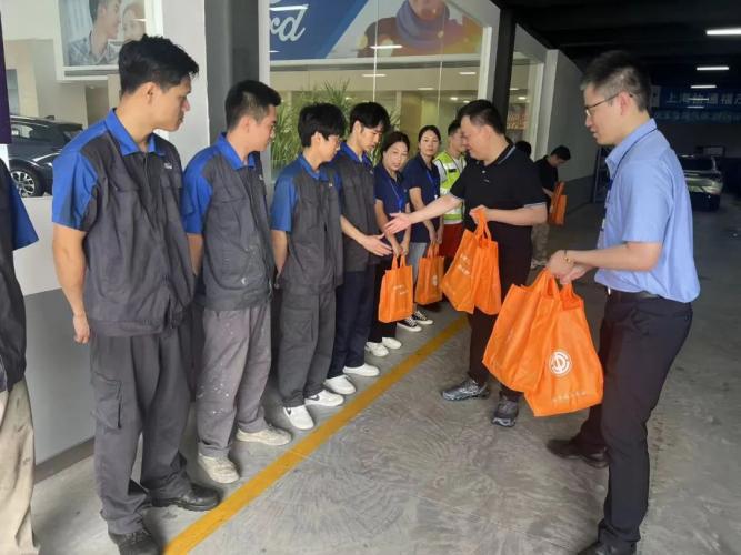 炎炎夏日送清涼